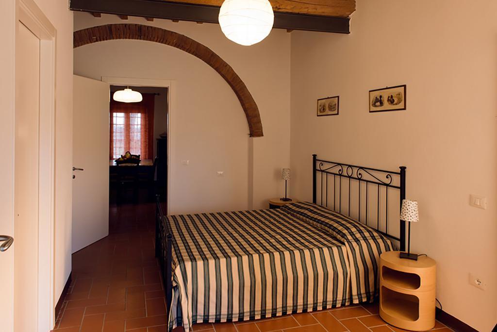 Agriturismo Poggio Agli Ulivi Riotorto Exterior foto